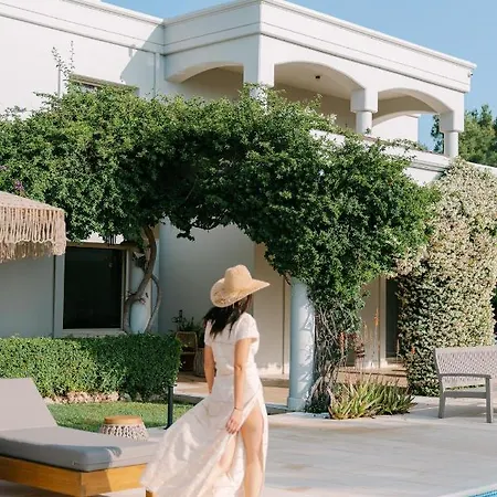 Villa Bello Blu Estate Luxury Mediterranean Villa